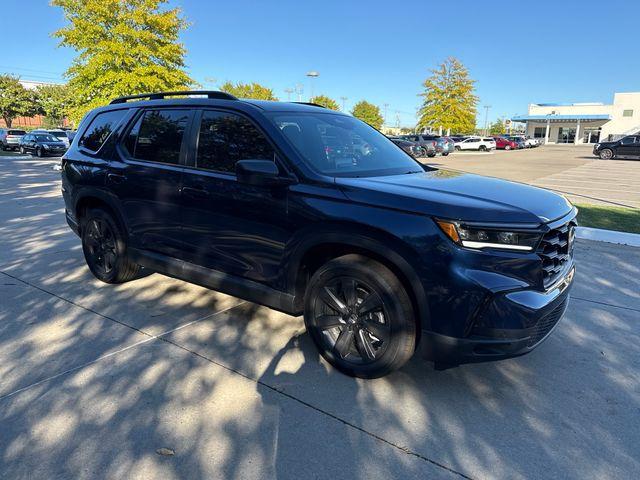 new 2025 Honda Pilot car, priced at $41,695