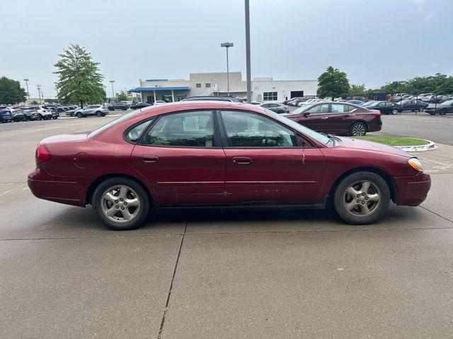 used 2002 Ford Taurus car, priced at $4,495