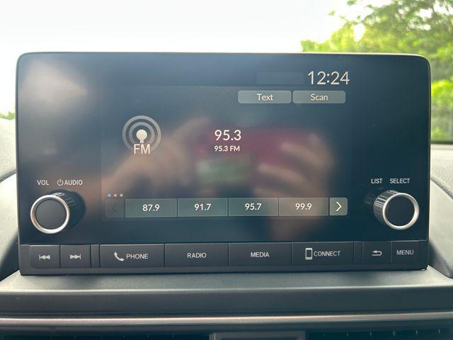 new 2025 Honda Pilot car, priced at $42,105