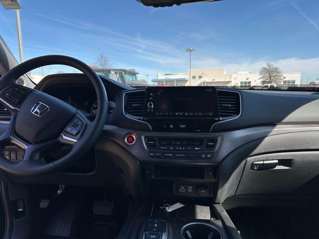 new 2025 Honda Ridgeline car, priced at $42,350