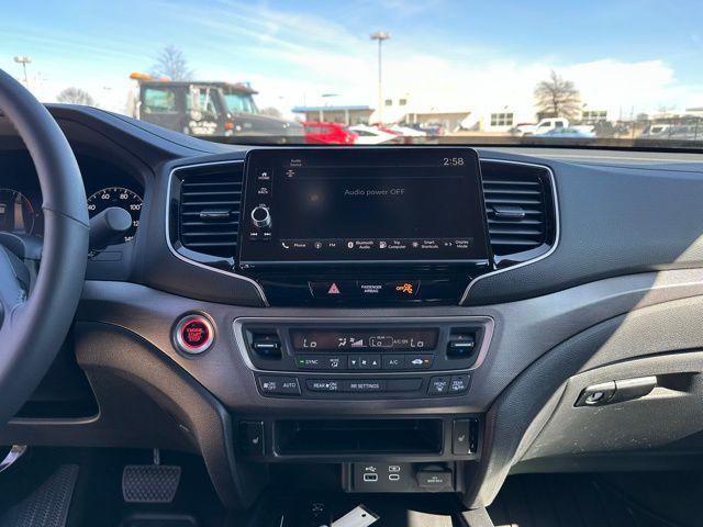 new 2025 Honda Ridgeline car, priced at $42,350