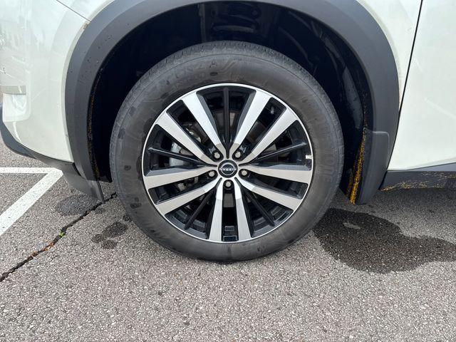 used 2024 Nissan Pathfinder car, priced at $42,290
