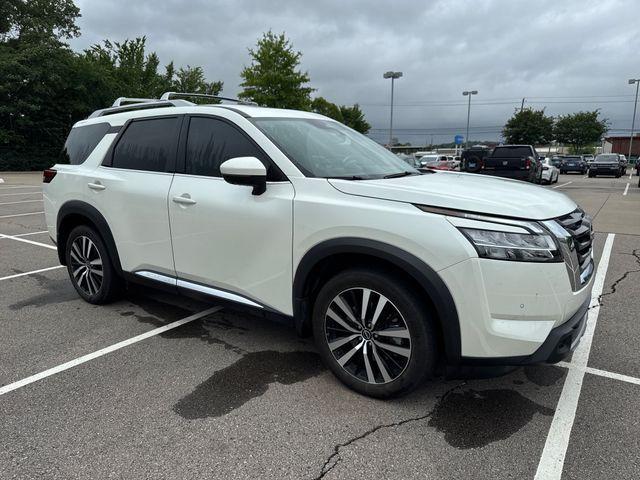 used 2024 Nissan Pathfinder car, priced at $42,290