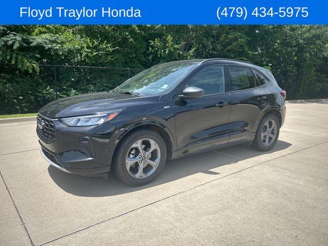 used 2023 Ford Escape car, priced at $21,595