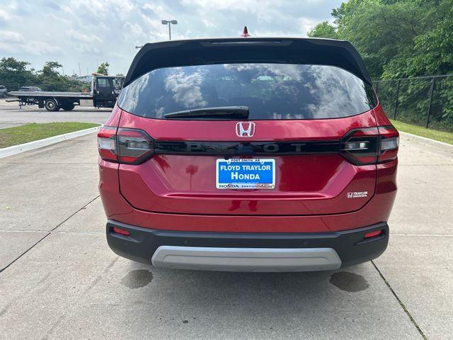 new 2025 Honda Pilot car, priced at $45,405