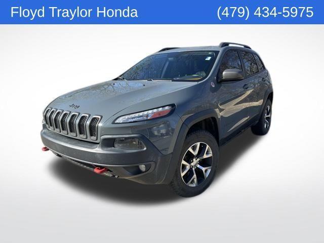 used 2014 Jeep Cherokee car, priced at $7,395