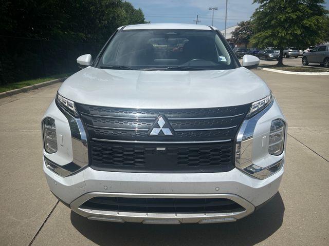 used 2024 Mitsubishi Outlander car, priced at $25,995