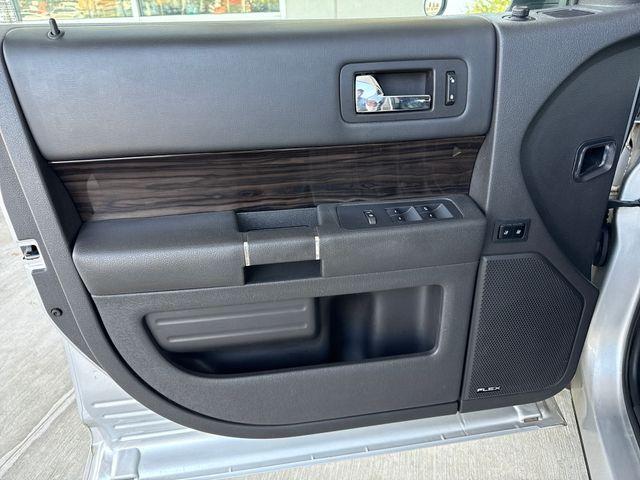 used 2013 Ford Flex car, priced at $5,000