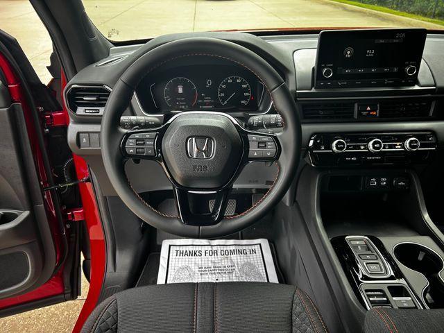 new 2025 Honda Pilot car, priced at $42,105