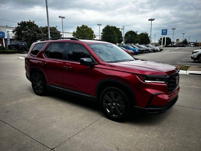 new 2025 Honda Pilot car, priced at $42,105