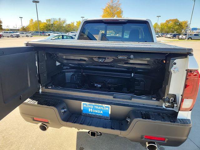 new 2025 Honda Ridgeline car, priced at $43,802