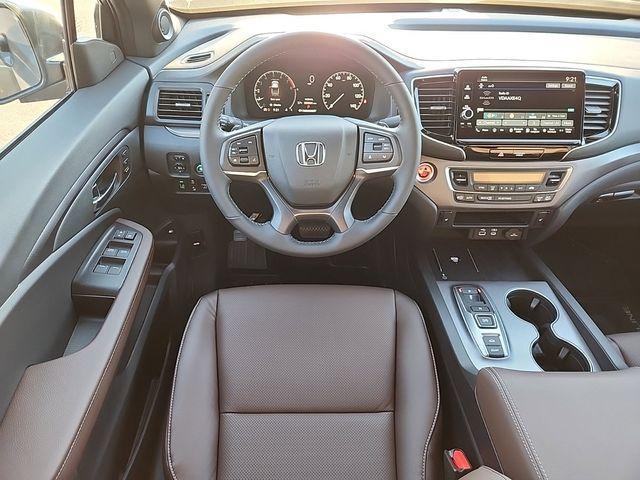 new 2025 Honda Ridgeline car, priced at $44,102