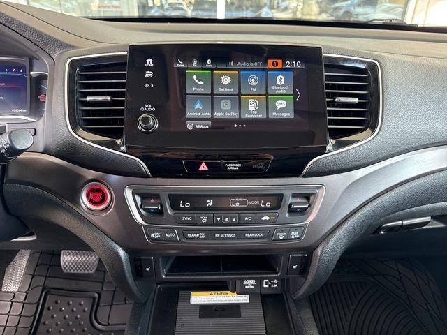 used 2022 Honda Pilot car, priced at $27,995