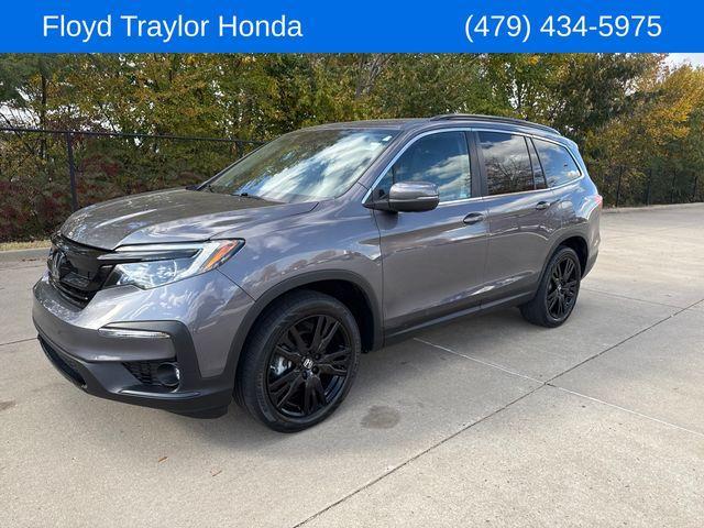 used 2022 Honda Pilot car, priced at $27,995