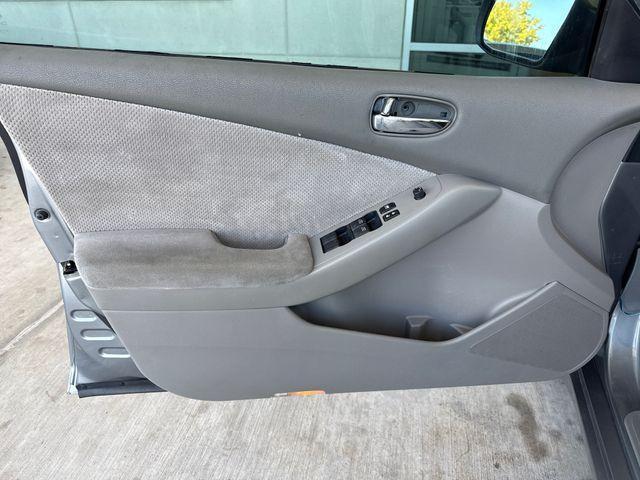 used 2007 Nissan Altima car, priced at $3,695