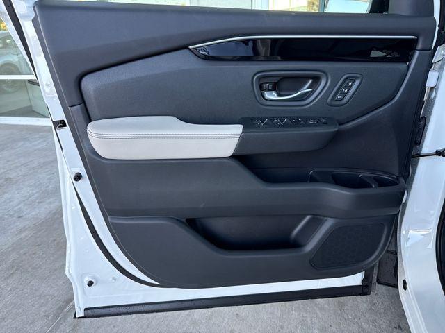 new 2026 Honda Passport car, priced at $48,075