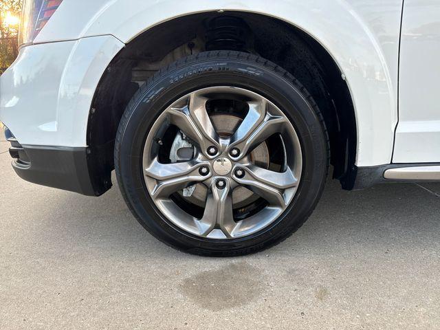 used 2015 Dodge Journey car, priced at $5,290