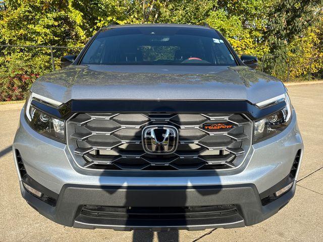 used 2023 Honda Passport car, priced at $37,595