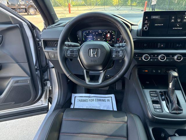 new 2026 Honda CR-V Hybrid car, priced at $40,175