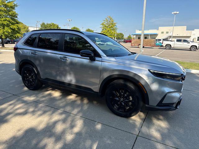 new 2026 Honda CR-V Hybrid car, priced at $40,175