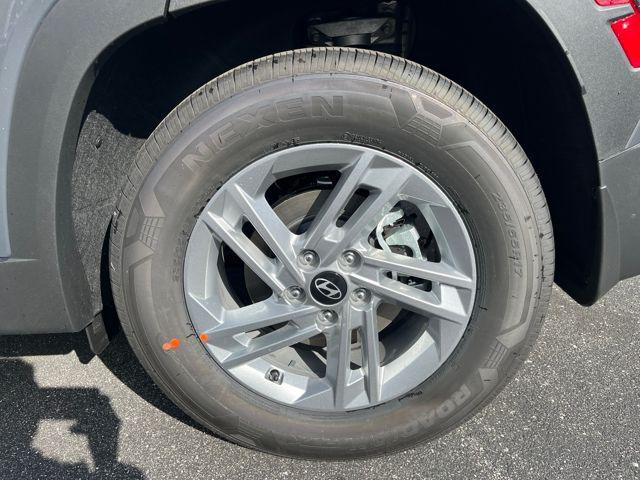 new 2026 Hyundai Tucson car, priced at $27,675