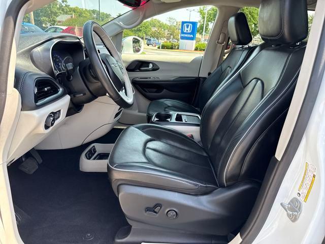 used 2020 Chrysler Pacifica car, priced at $23,984