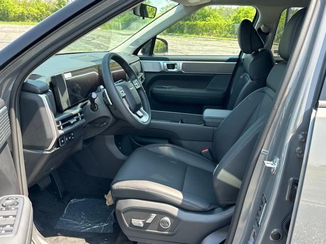 new 2025 Hyundai Santa Fe car, priced at $41,625