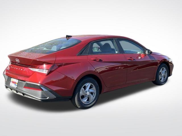 new 2025 Hyundai Elantra car, priced at $23,050