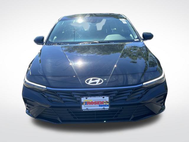 new 2025 Hyundai Elantra car, priced at $22,910