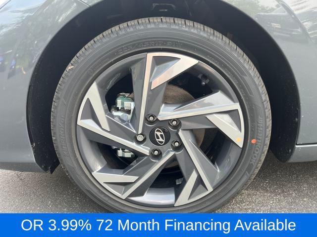 new 2025 Hyundai Elantra car, priced at $25,980