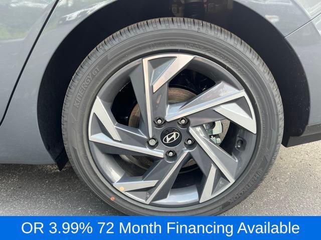 new 2025 Hyundai Elantra car, priced at $25,980