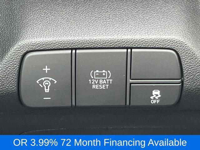new 2025 Hyundai Elantra car, priced at $25,980
