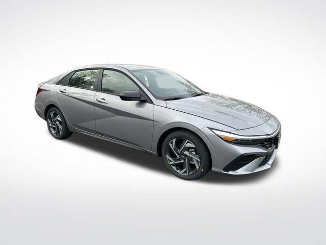 new 2025 Hyundai Elantra car, priced at $23,690