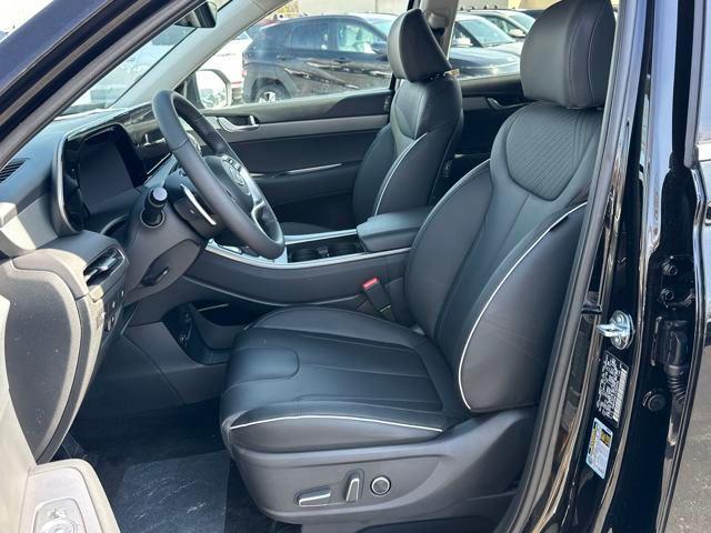 new 2025 Hyundai Palisade car, priced at $45,915