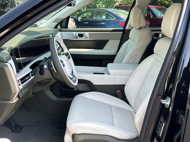 new 2025 Hyundai SANTA FE HEV car, priced at $47,060