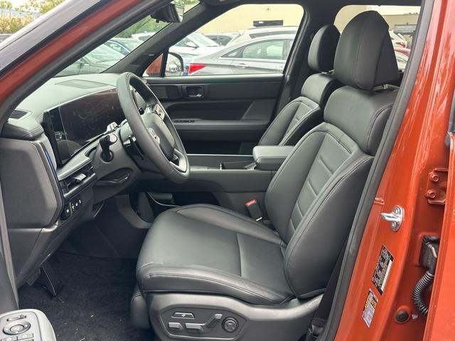 new 2025 Hyundai SANTA FE HEV car, priced at $47,149