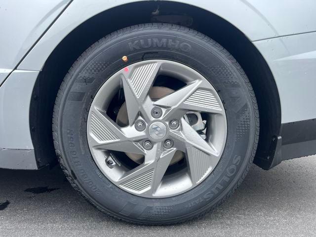 new 2025 Hyundai Sonata car, priced at $27,480