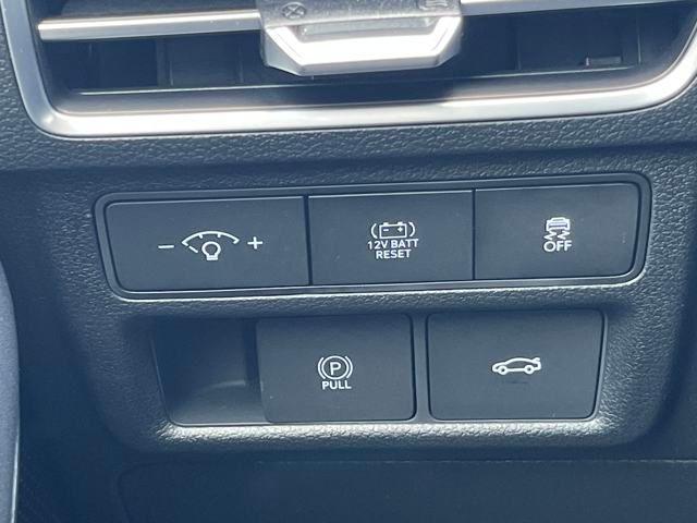 new 2025 Hyundai Sonata Hybrid car, priced at $32,780