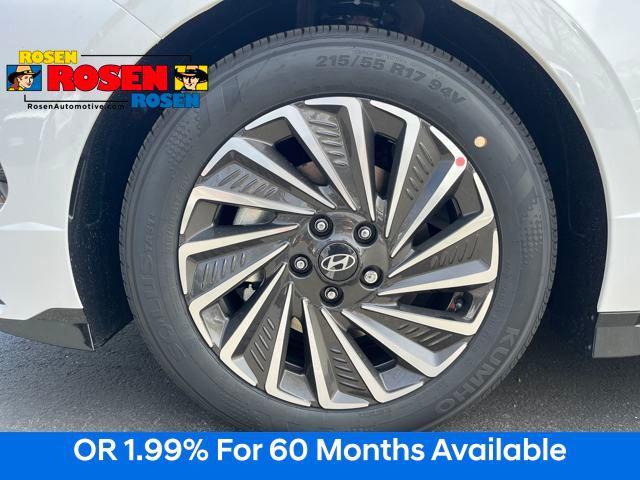 new 2025 Hyundai Sonata Hybrid car, priced at $30,130