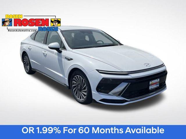 new 2025 Hyundai Sonata Hybrid car, priced at $30,130