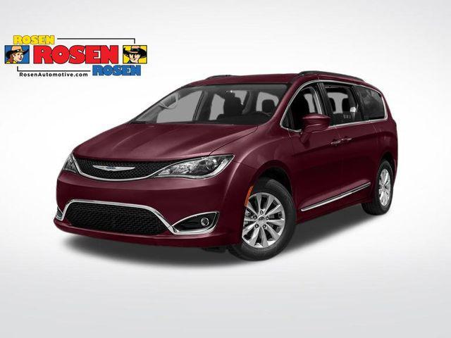 used 2017 Chrysler Pacifica car, priced at $14,987