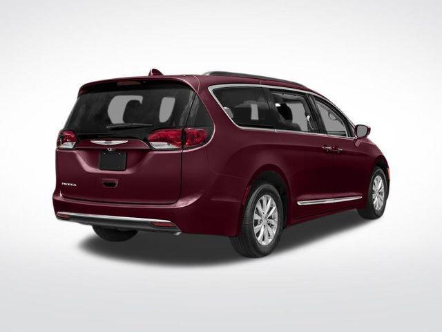 used 2017 Chrysler Pacifica car, priced at $14,987