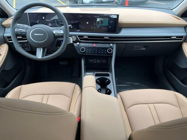new 2025 Hyundai Sonata Hybrid car, priced at $38,685