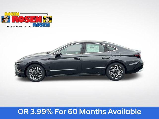 new 2025 Hyundai Sonata Hybrid car, priced at $36,935