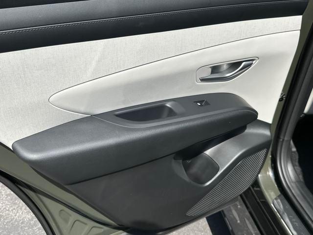 new 2025 Hyundai Tucson car, priced at $33,855