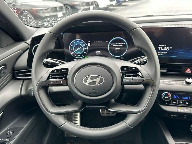 new 2025 Hyundai Elantra HEV car, priced at $29,150