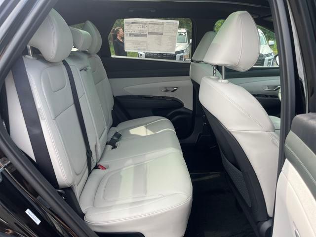 new 2025 Hyundai TUCSON Hybrid car, priced at $41,830