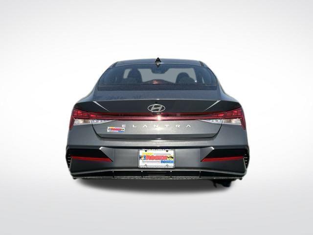 new 2025 Hyundai Elantra car, priced at $26,245