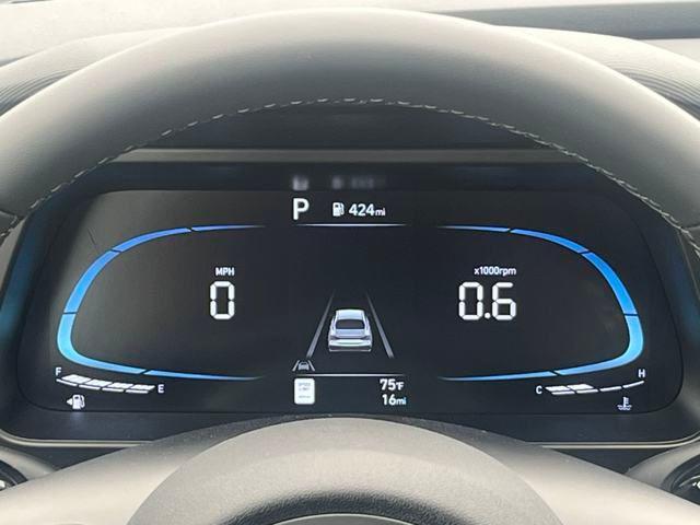 new 2025 Hyundai Elantra car, priced at $22,910