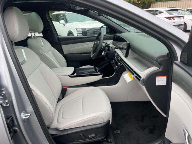 new 2025 Hyundai TUCSON Hybrid car, priced at $38,330